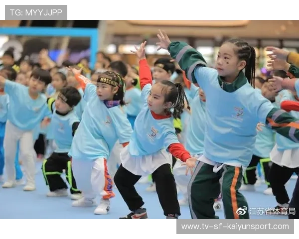 国家体育局推动“运动+文化”融合课程在中小学全面普及